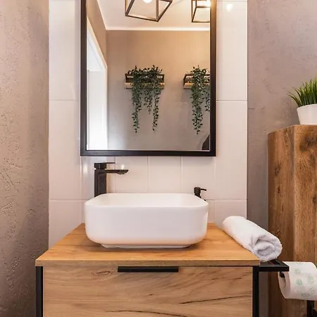 Apartment Nad Parseta Sunshine By Renters